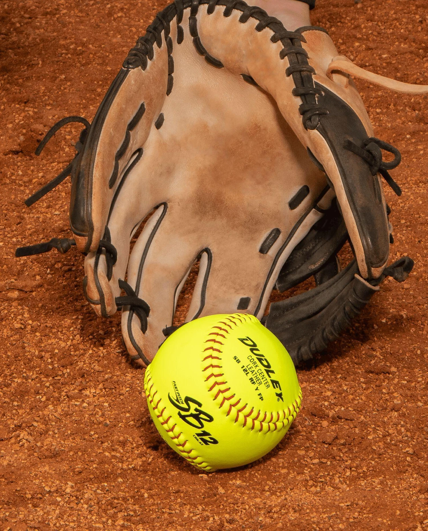 Dudley 12" NFHS SB 12 Fastpitch Softballs (Dozen): 4H311Y - Image 3