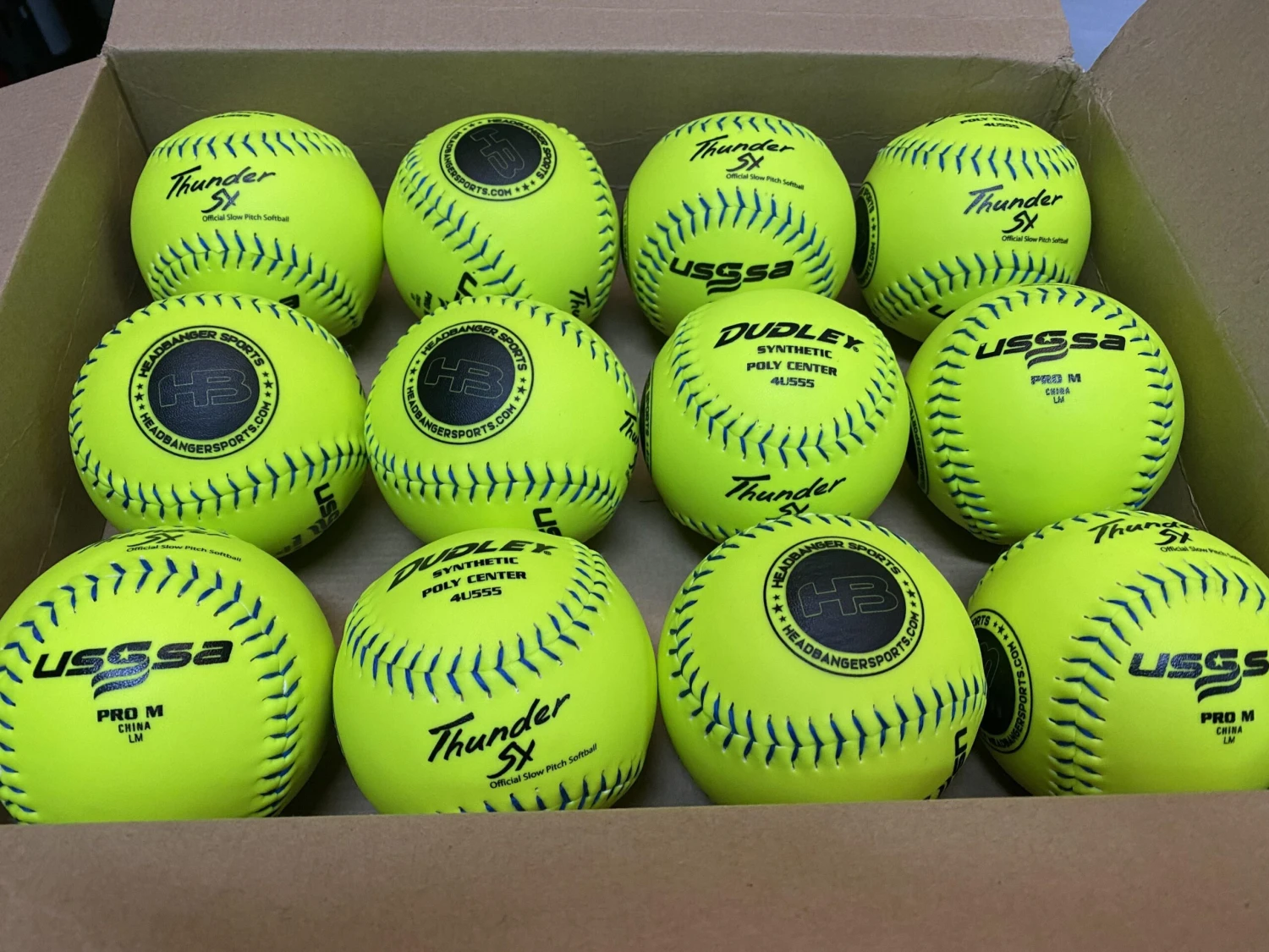 Dudley Thunder SY Slowpitch Softball 12β USSSA PRO M β (DOZEN): 4U555 - Image 2