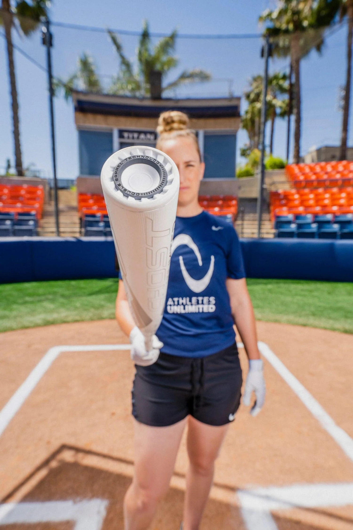 2023 Easton Ghost Unlimited (-10) Fastpitch Softball Bat: FP23GHUL10 - Image 8